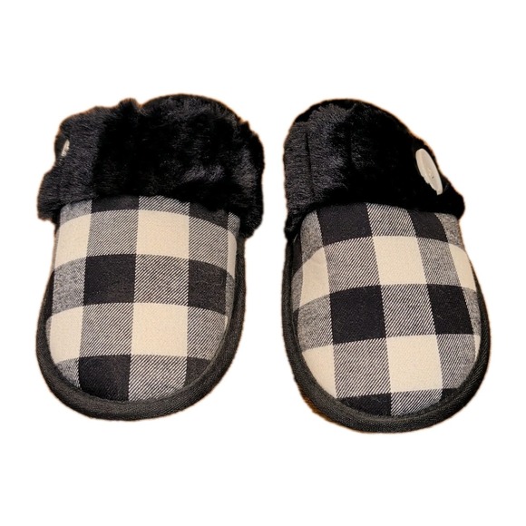 Women's Slippers Sz 8 Buffalo Check White And Black Cushioned Sole - Picture 2 of 7
